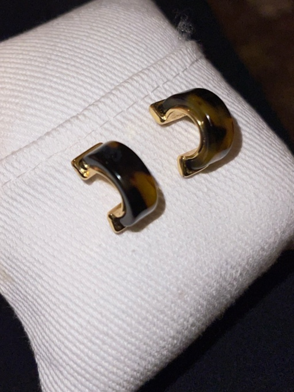 Michael Kors Gold-Tone Tortoiseshell Mini Hoop Earrings